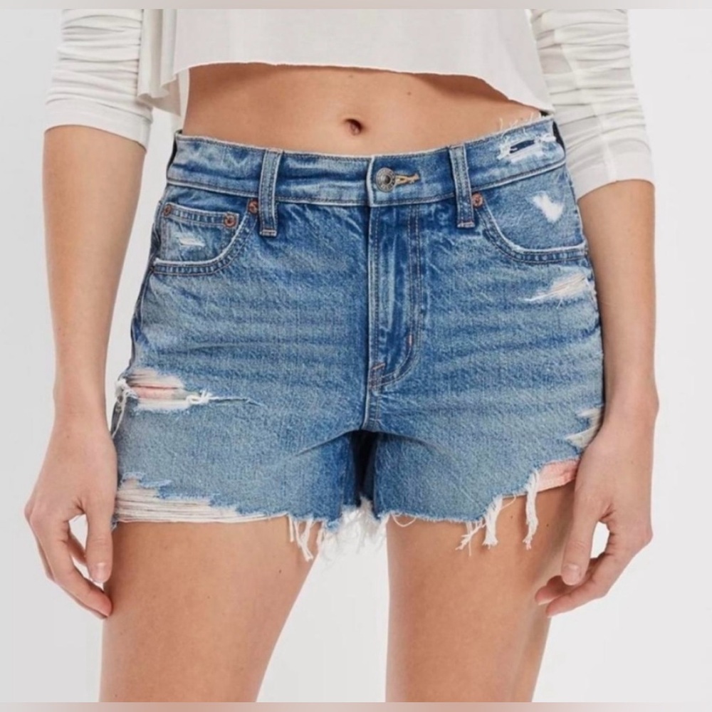 Outer Banks Collab American Eagle Outfitters 90s Boyfriend Denim Shorts